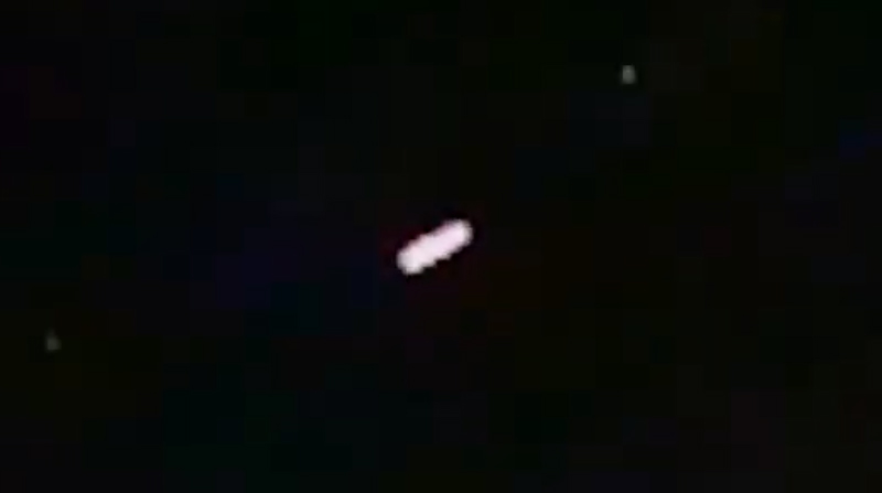 4-21-2019 UFO RED Tic Tack FB Hyperstar 470nm IR RGBK Analysis